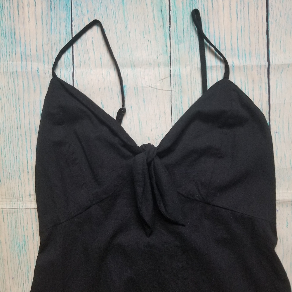 Old Navy black semi-fitted camisole size S - Picture 1 of 5